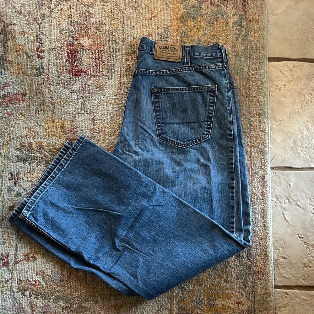 Levi’s Signature Relaxed 36x34 EUC